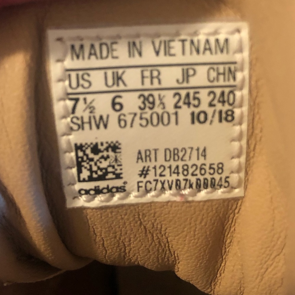 Women’s Adidas Falcon Sneakers in Tan, Size 7.5 - Picture 6 of 7